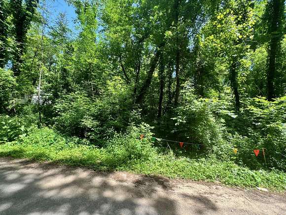 0.25 Acres of Residential Land for Sale in Dowagiac, Michigan