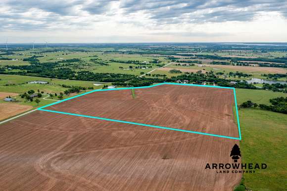 35 Acres of Recreational Land & Farm for Sale in Ponca City, Oklahoma