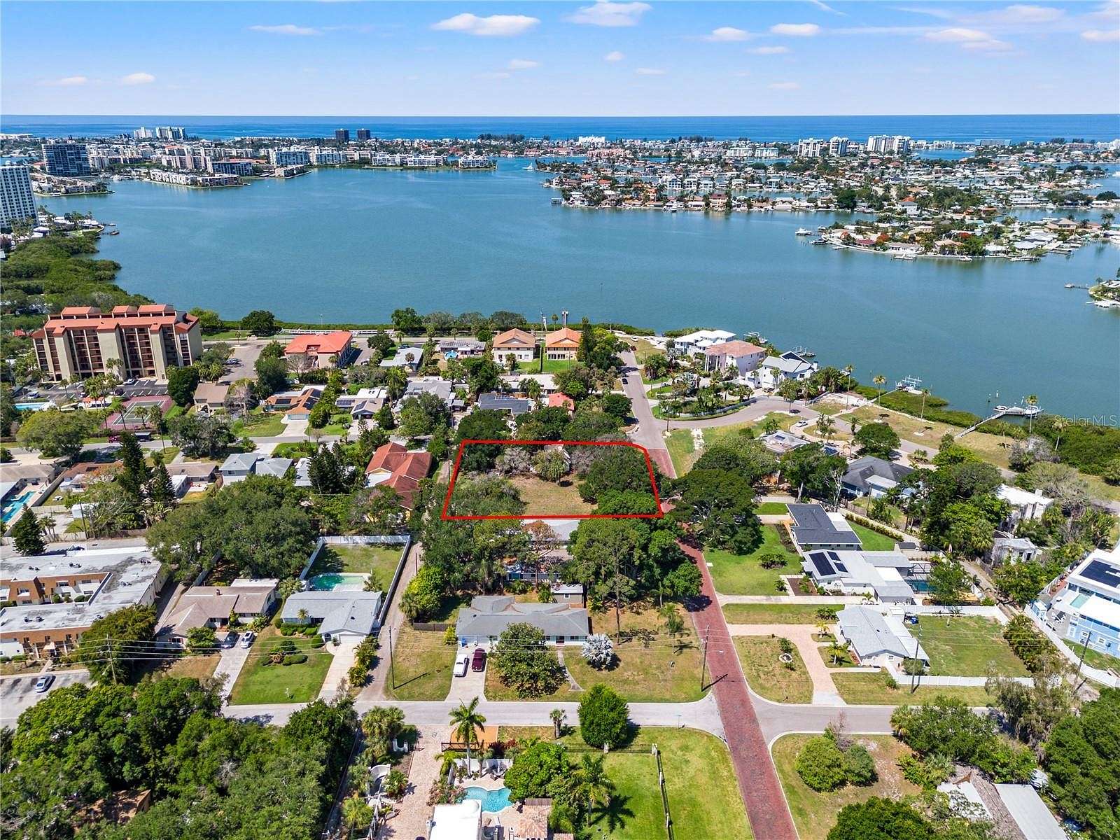 0.58 Acres of Residential Land for Sale in St. Petersburg, Florida