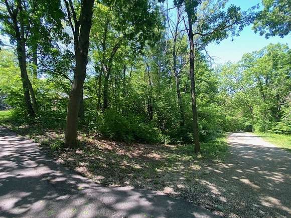 0.23 Acres of Residential Land for Sale in Spring Grove, Illinois