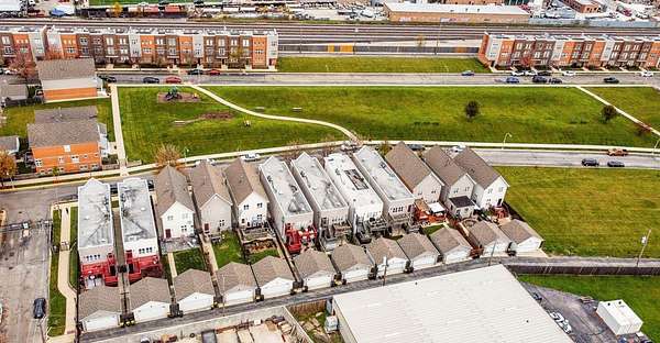 0.06 Acres of Residential Land for Sale in Chicago, Illinois