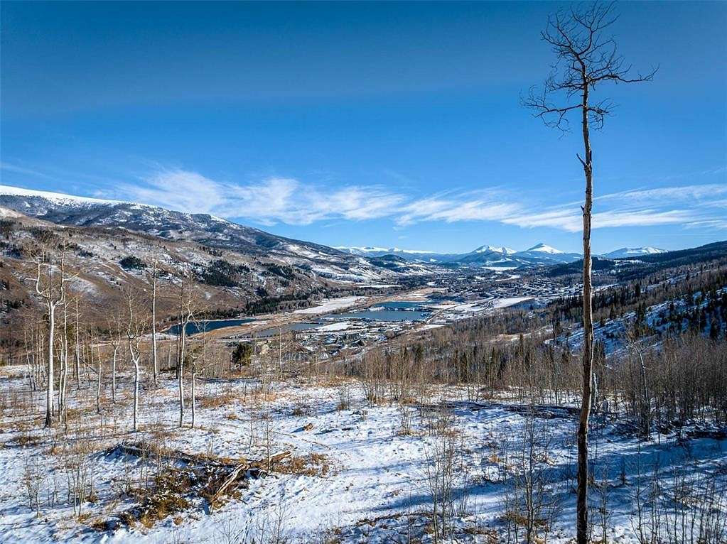 20 Acres of Recreational Land with Home for Sale in Silverthorne, Colorado