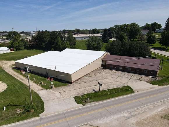 2.3 Acres of Commercial Land for Sale in Anamosa, Iowa