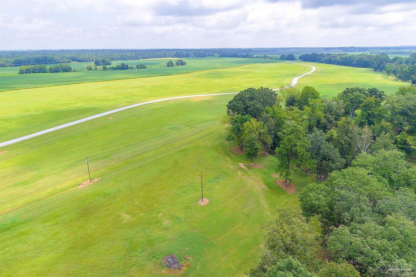5 Acres of Residential Land for Sale in Greensboro, Alabama