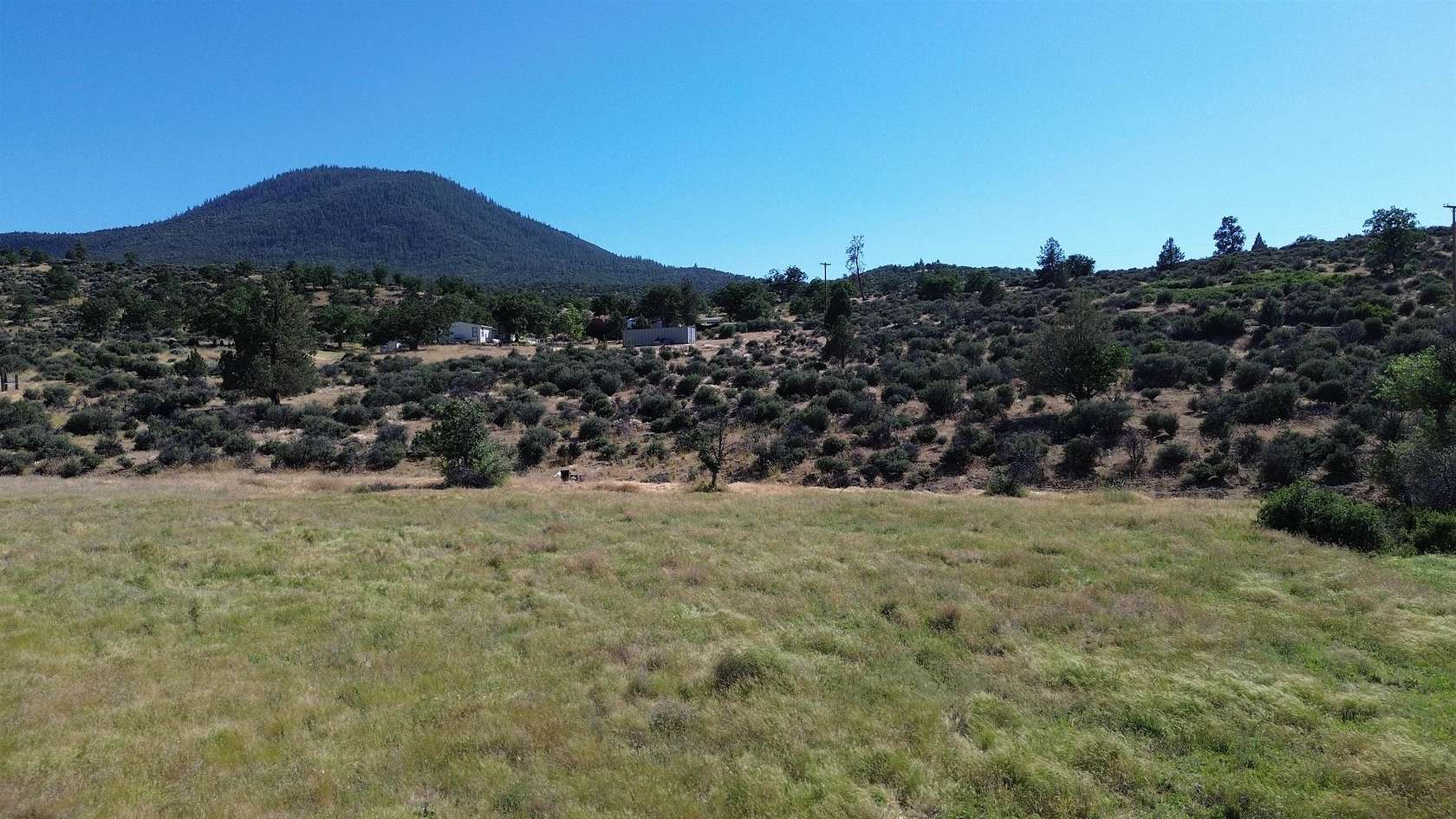 2.57 Acres of Residential Land for Sale in Hornbrook, California