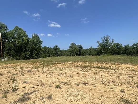 6.51 Acres of Residential Land for Sale in Indian Mound, Tennessee
