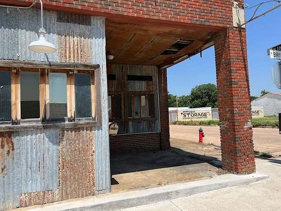 0.065 Acres of Commercial Land for Sale in Brady, Texas