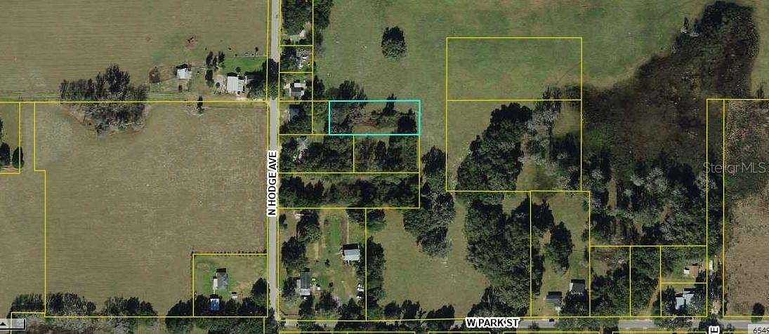 0.7 Acres of Land for Sale in Center Hill, Florida