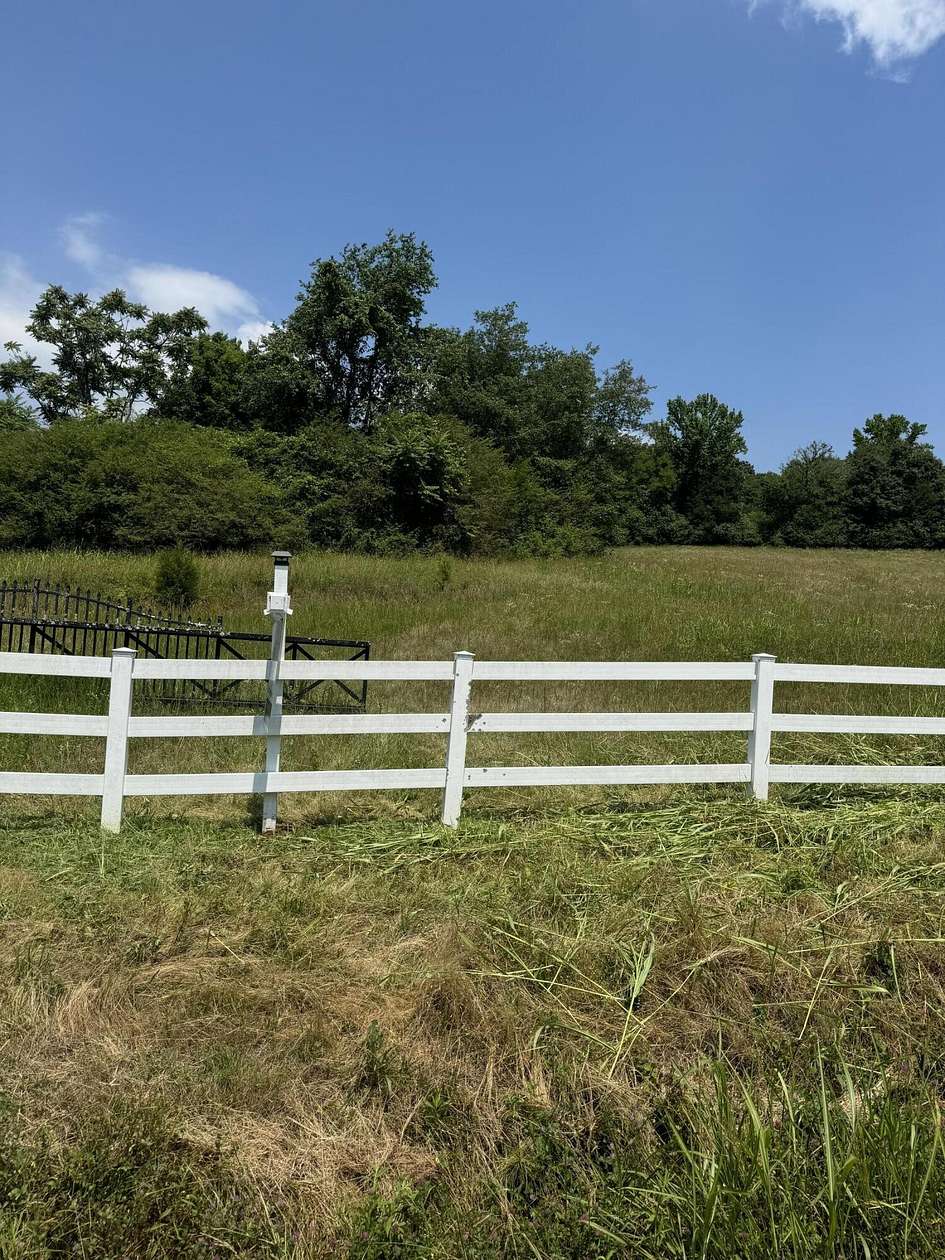 1.14 Acres of Residential Land for Sale in Decatur, Tennessee