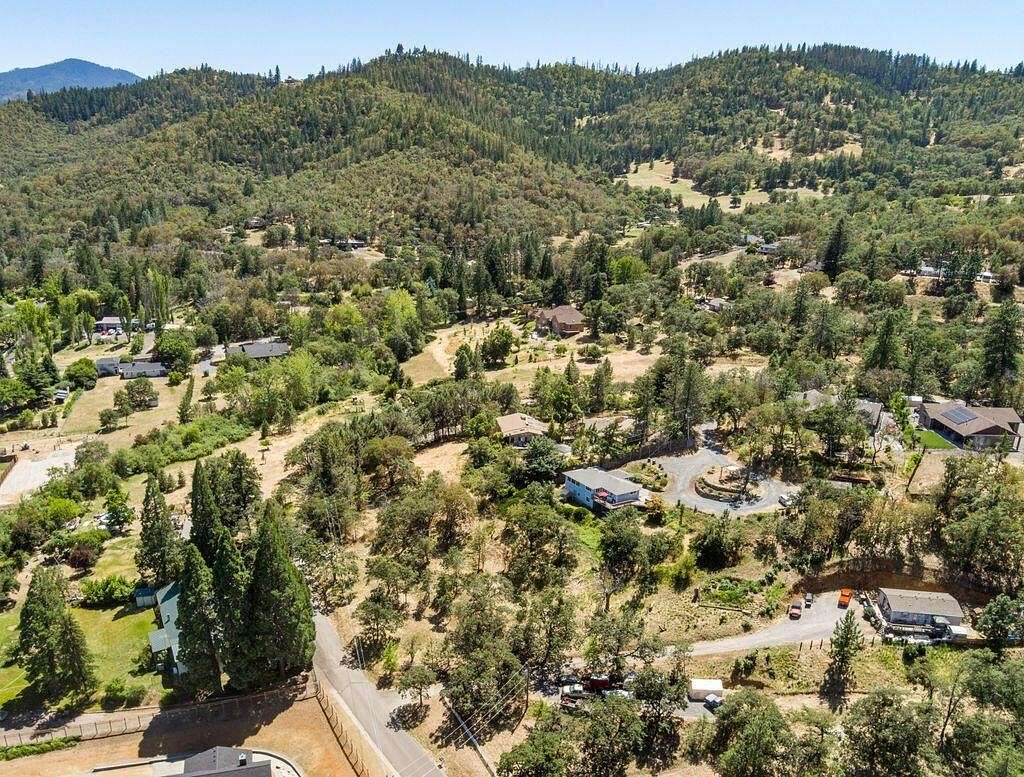 0.56 Acres of Residential Land for Sale in Medford, Oregon