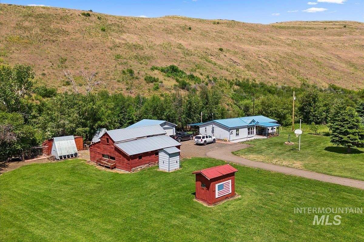 2.3 Acres of Residential Land with Home for Sale in Cambridge, Idaho