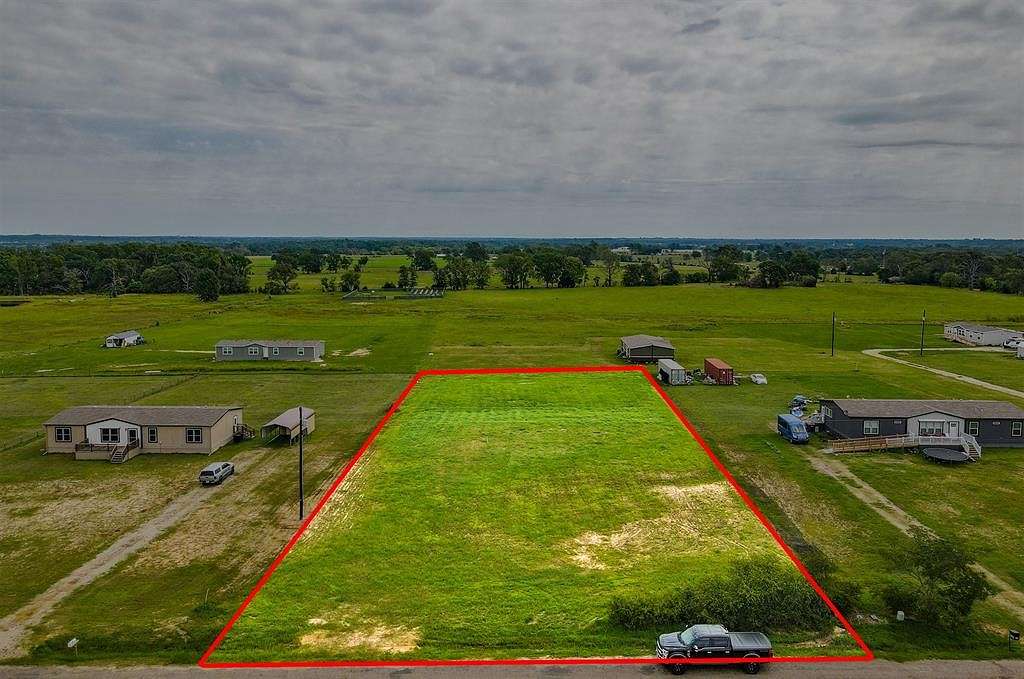 1.13 Acres of Land for Sale in Grand Saline, Texas