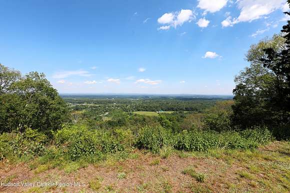 5 Acres of Residential Land for Sale in Saugerties, New York