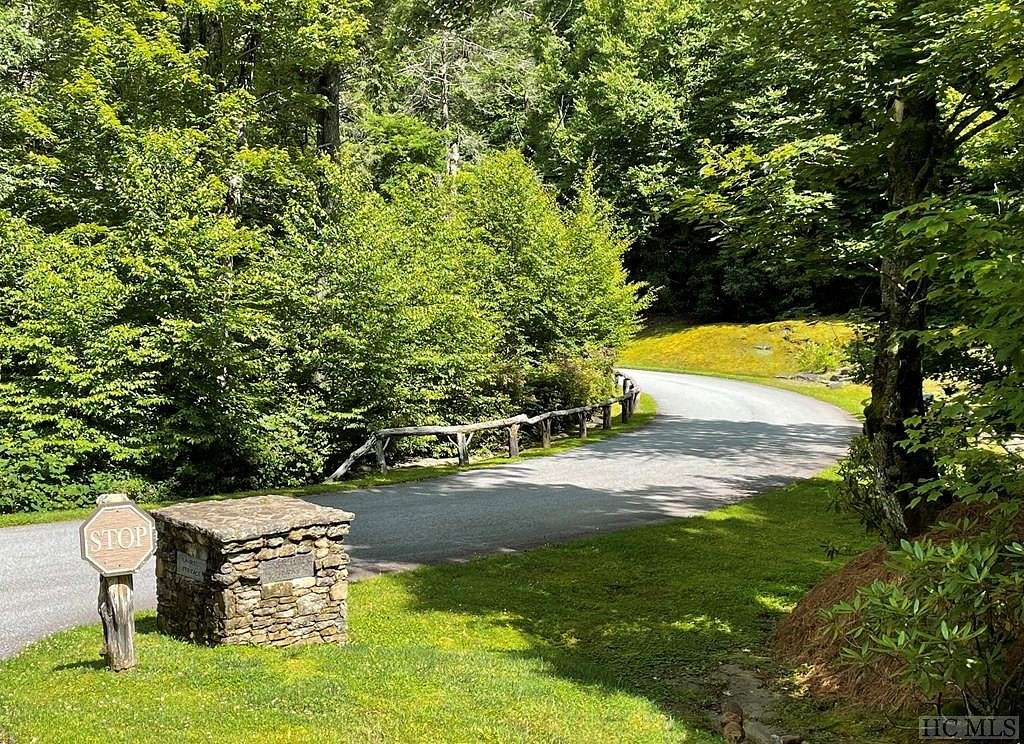 Residential Land for Sale in Highlands, North Carolina
