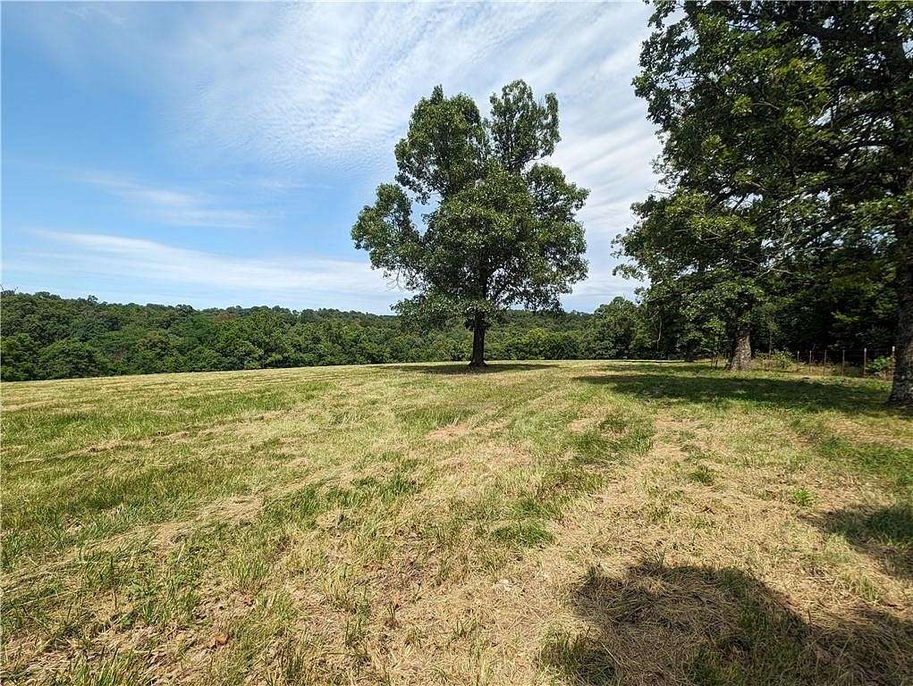 5.26 Acres of Land for Sale in Fayetteville, Arkansas