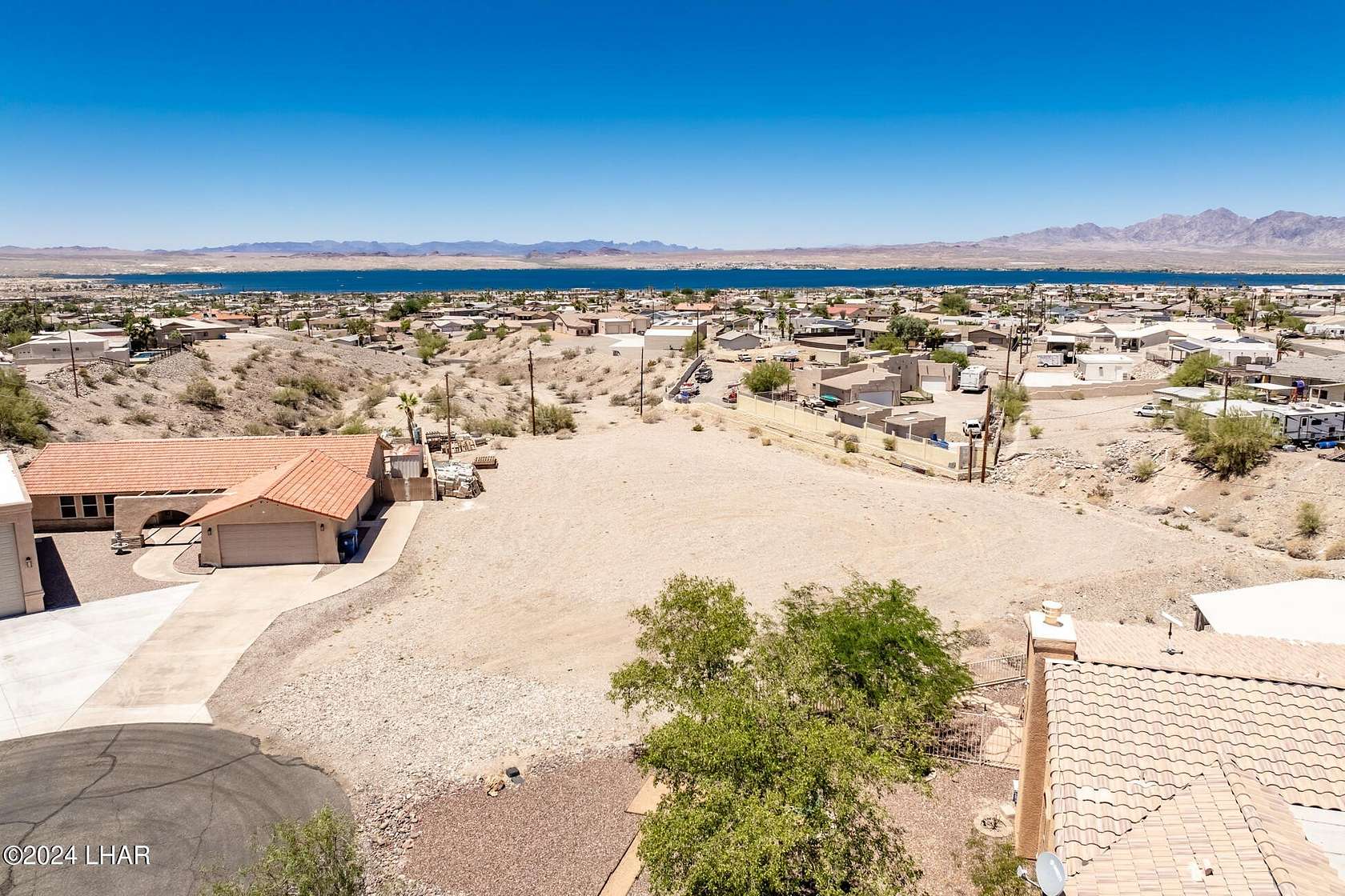 1.02 Acres of Residential Land for Sale in Lake Havasu City, Arizona