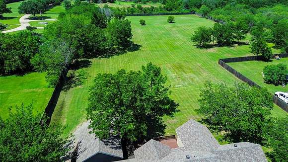 3.75 Acres of Residential Land with Home for Sale in Dalworthington Gardens, Texas