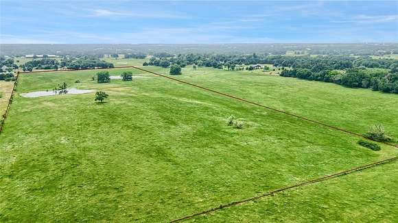 26 Acres of Agricultural Land for Sale in Whitesboro, Texas