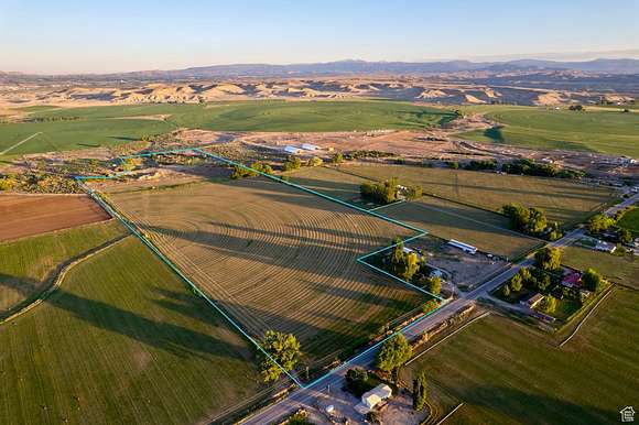 47.57 Acres of Agricultural Land for Sale in Jensen, Utah