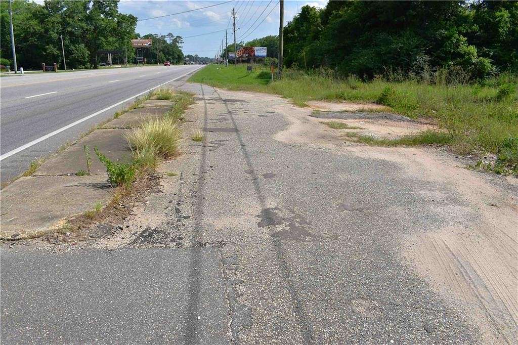 0.37 Acres of Commercial Land for Sale in Summerdale, Alabama