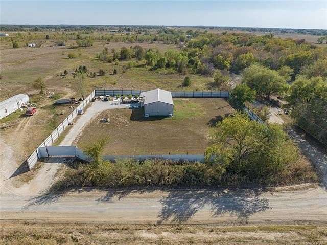 1 Acre of Residential Land for Sale in Haskell, Oklahoma