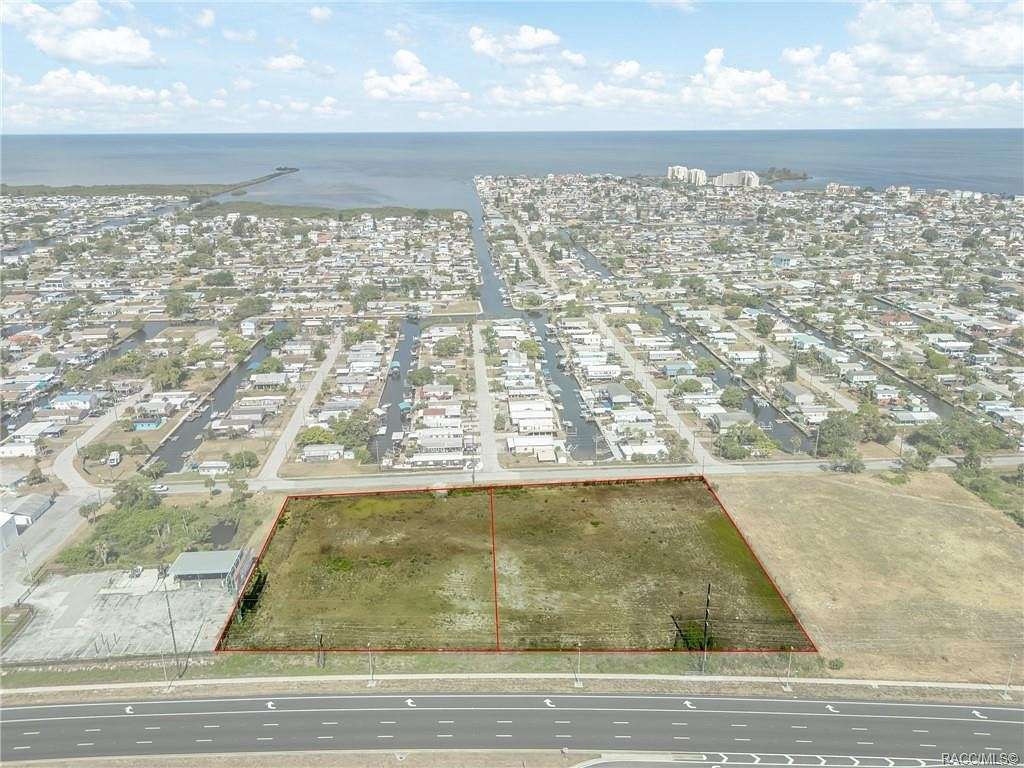 3.28 Acres of Commercial Land for Sale in Hudson, Florida