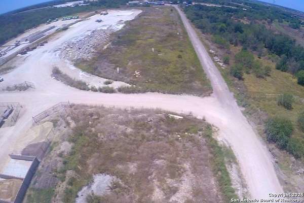 5.58 Acres of Land for Sale in San Antonio, Texas