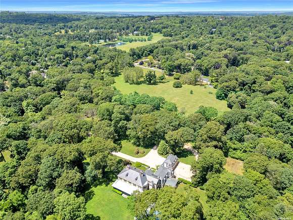 19.33 Acres of Land with Home for Sale in Old Westbury, New York