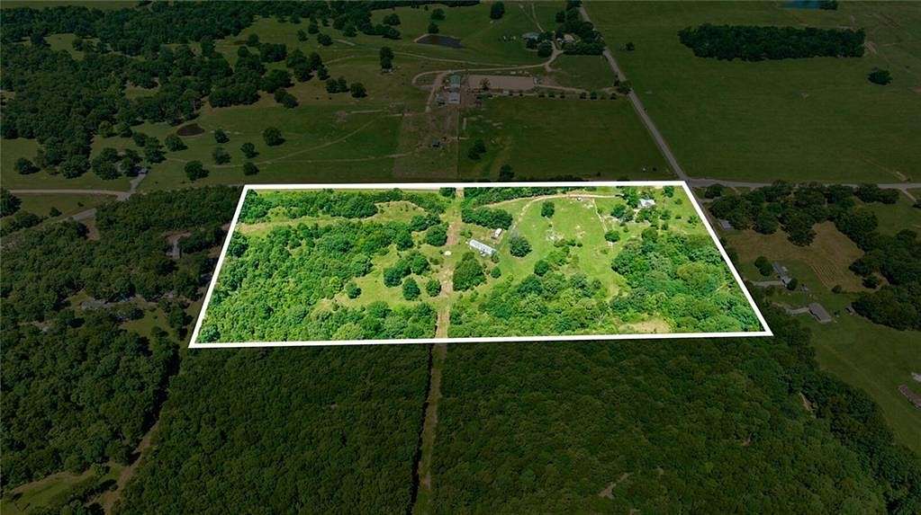 20 Acres of Commercial Land for Sale in Kansas, Oklahoma