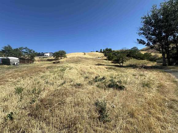 0.49 Acres of Residential Land for Sale in Asotin, Washington