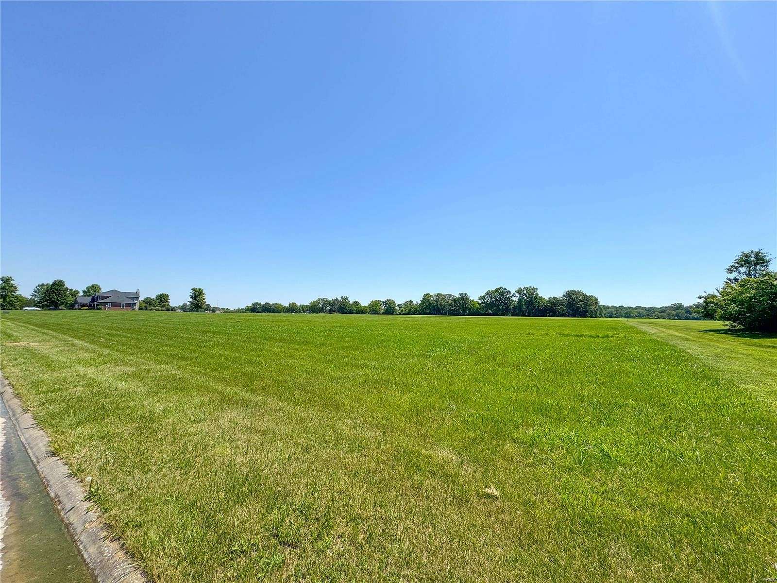 3 Acres of Residential Land for Sale in Waterloo, Illinois
