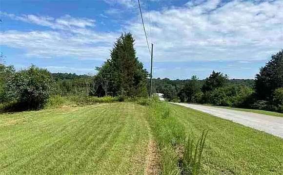 3 Acres of Mixed-Use Land for Sale in Maysville, Georgia