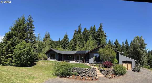 5.08 Acres of Residential Land with Home for Sale in White Salmon, Washington