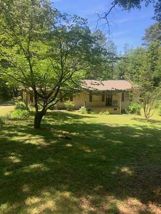 3 Acres of Residential Land with Home for Sale in Sardis, Tennessee
