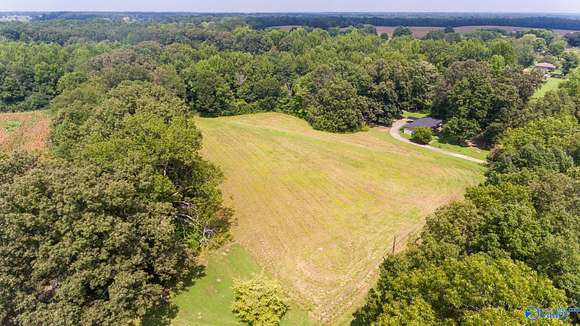 7.44 Acres of Land for Sale in Fayetteville, Tennessee