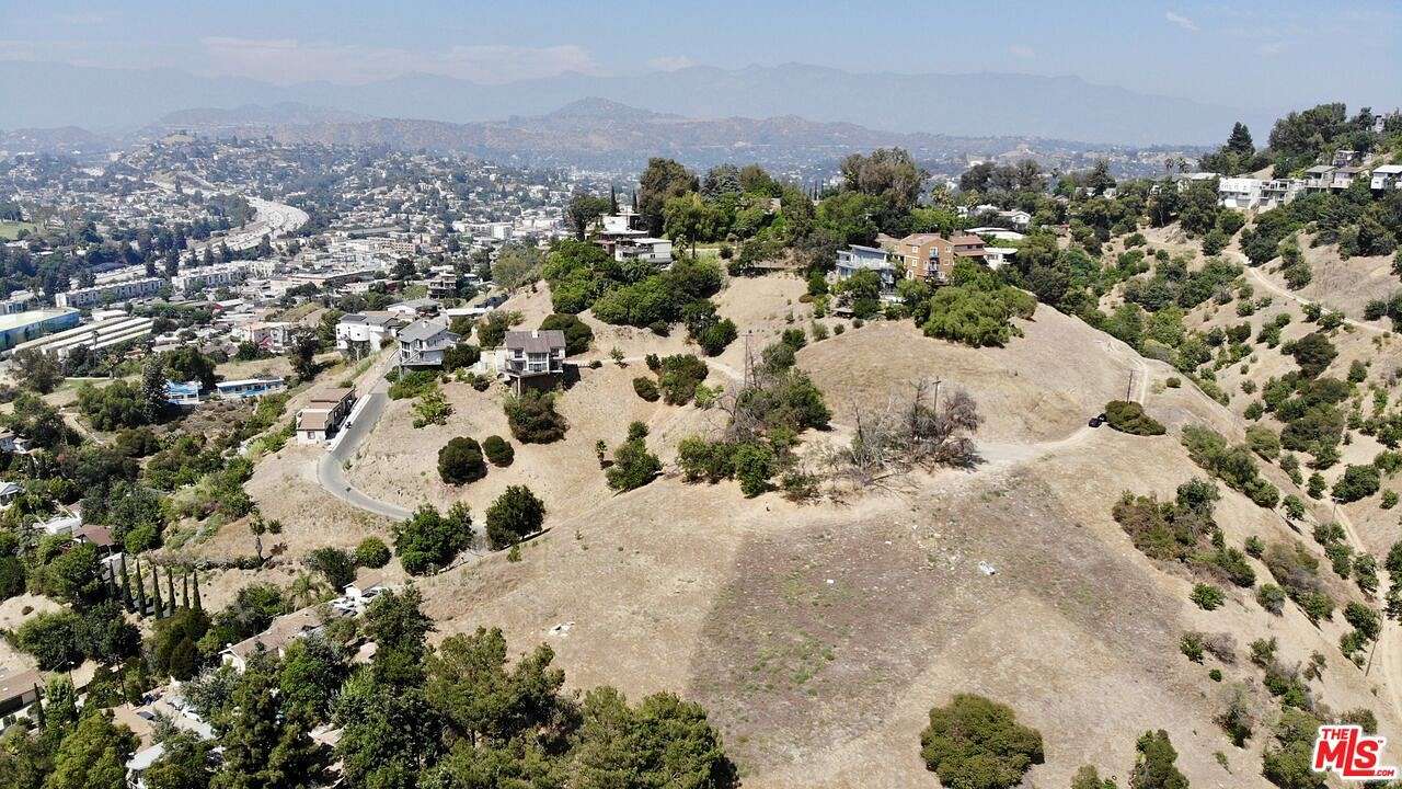 2.6 Acres of Land for Sale in Los Angeles, California