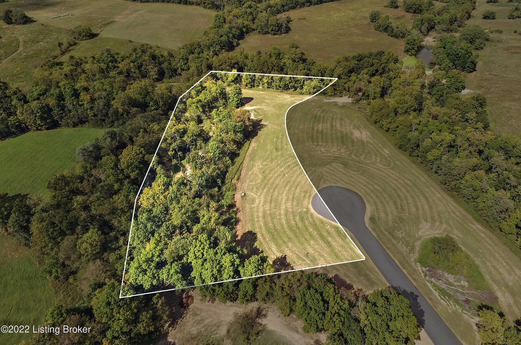 5 Acres of Residential Land for Sale in Shelbyville, Kentucky