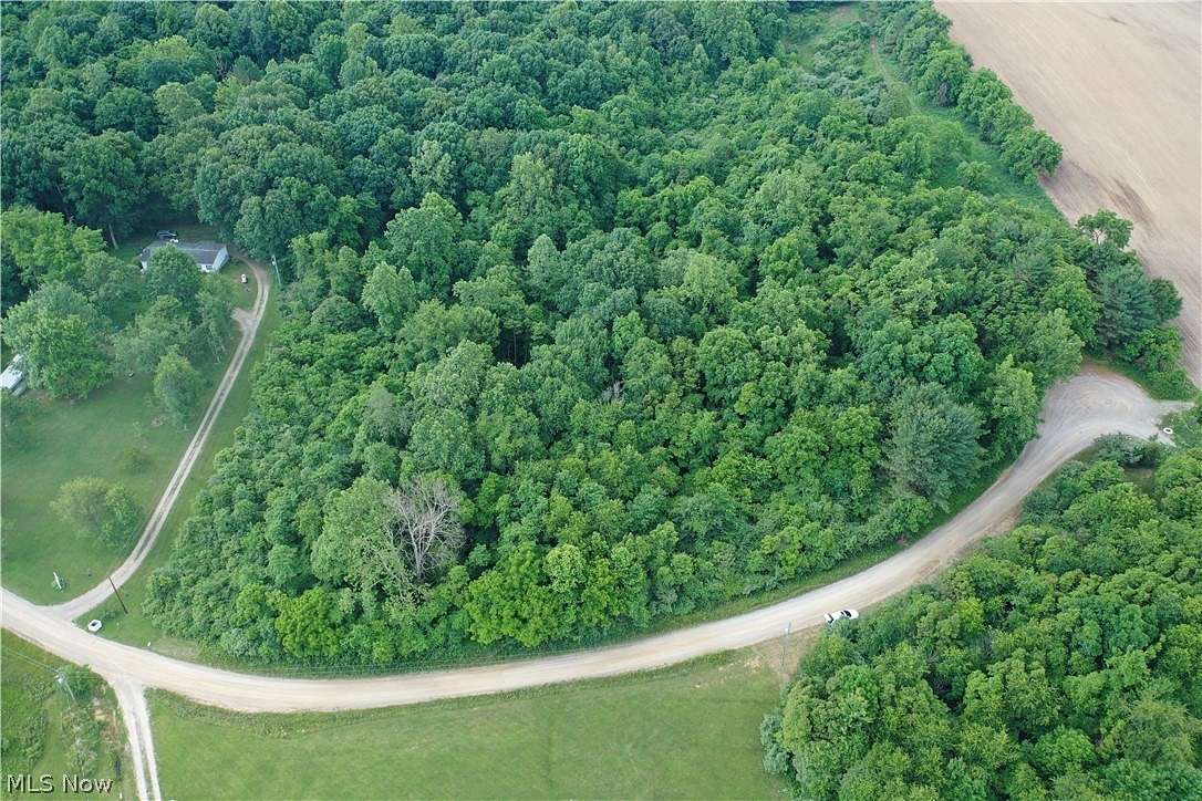 10.5 Acres of Land for Sale in Mount Perry, Ohio