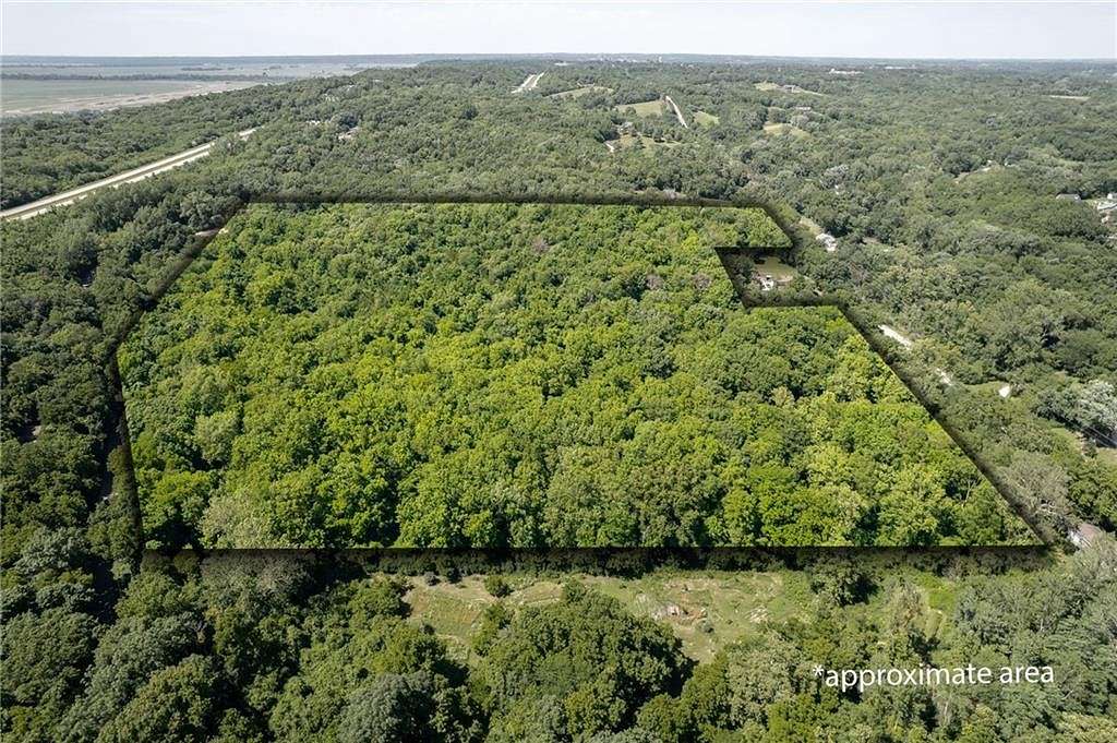 36 Acres of Recreational Land for Sale in St. Joseph, Missouri