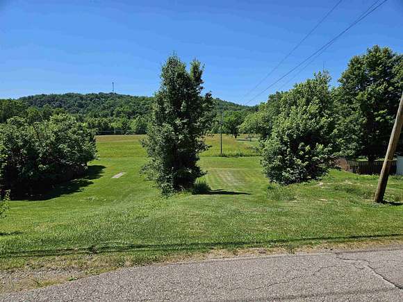 3.25 Acres of Mixed-Use Land for Sale in Barboursville, West Virginia