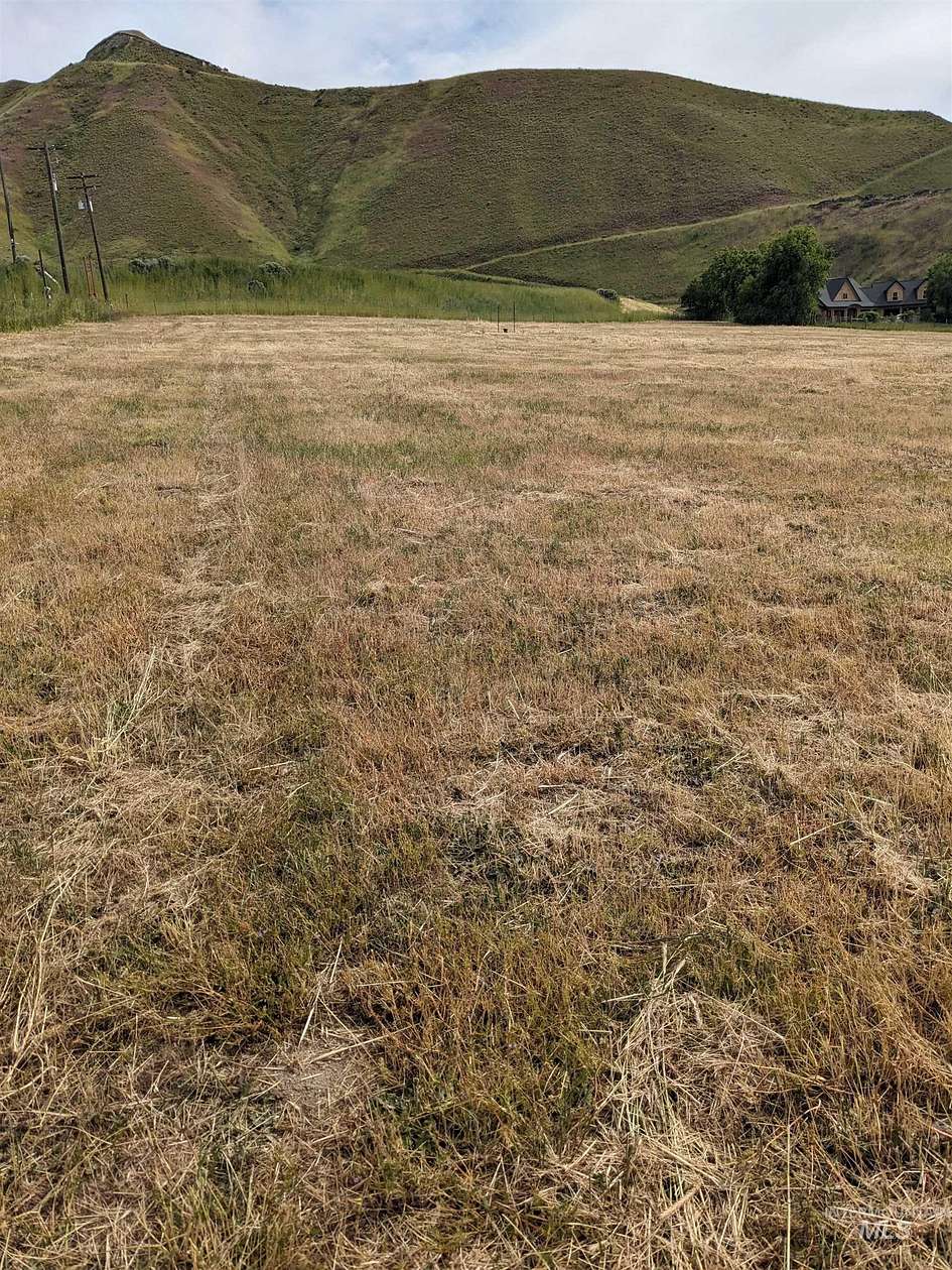 3.77 Acres of Residential Land for Sale in Emmett, Idaho