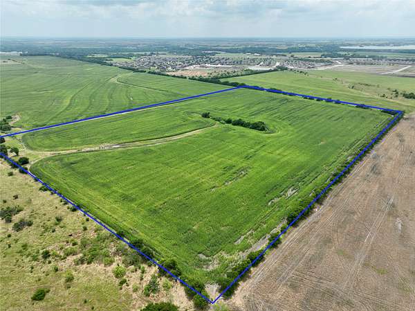 44 Acres of Agricultural & Residential Land for Sale in Waxahachie, Texas
