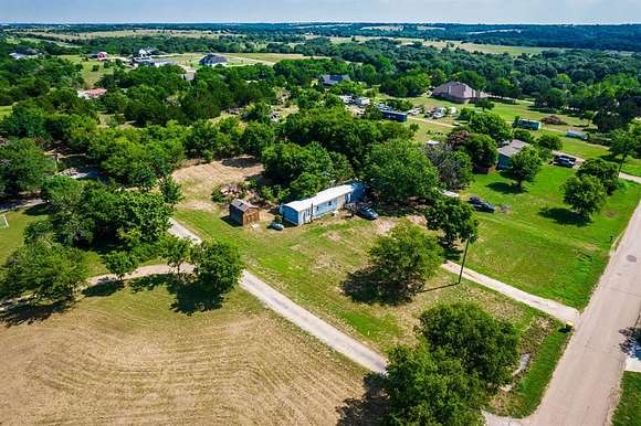 2.94 Acres of Residential Land with Home for Sale in Waxahachie, Texas
