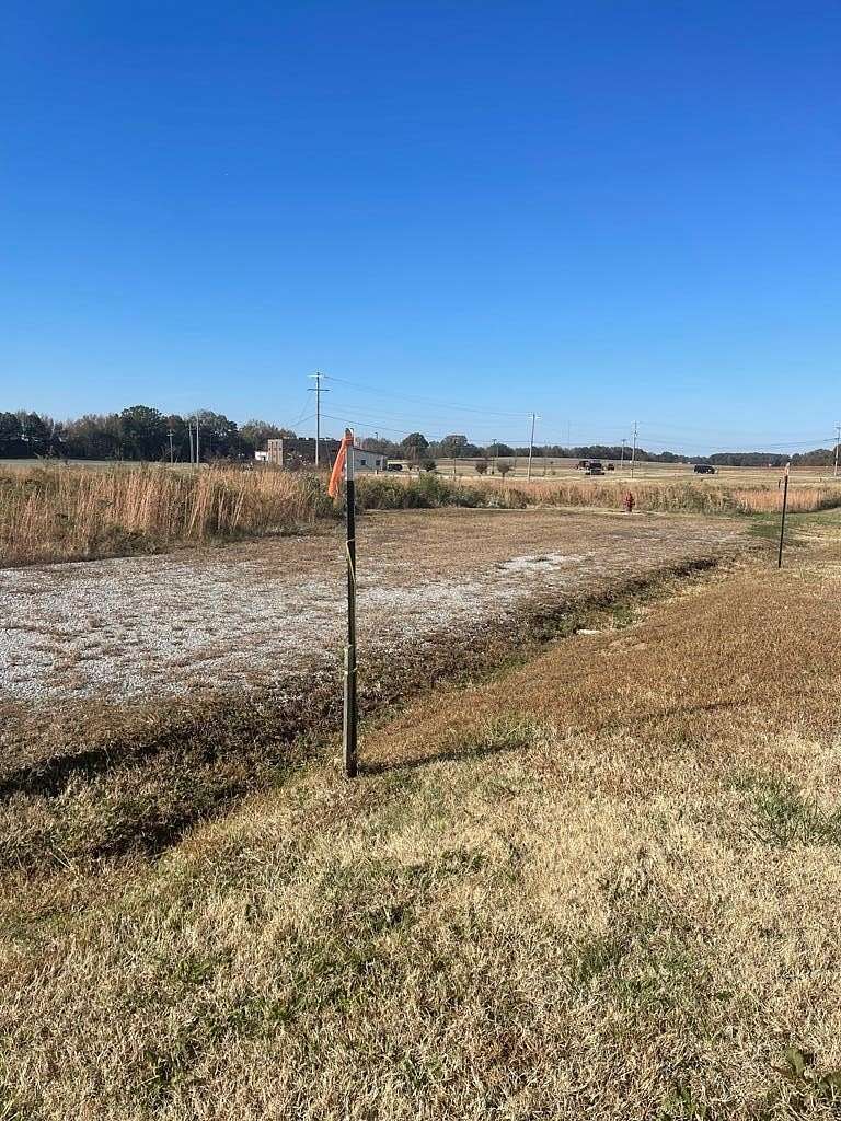 0.44 Acres of Residential Land for Sale in Bells, Tennessee