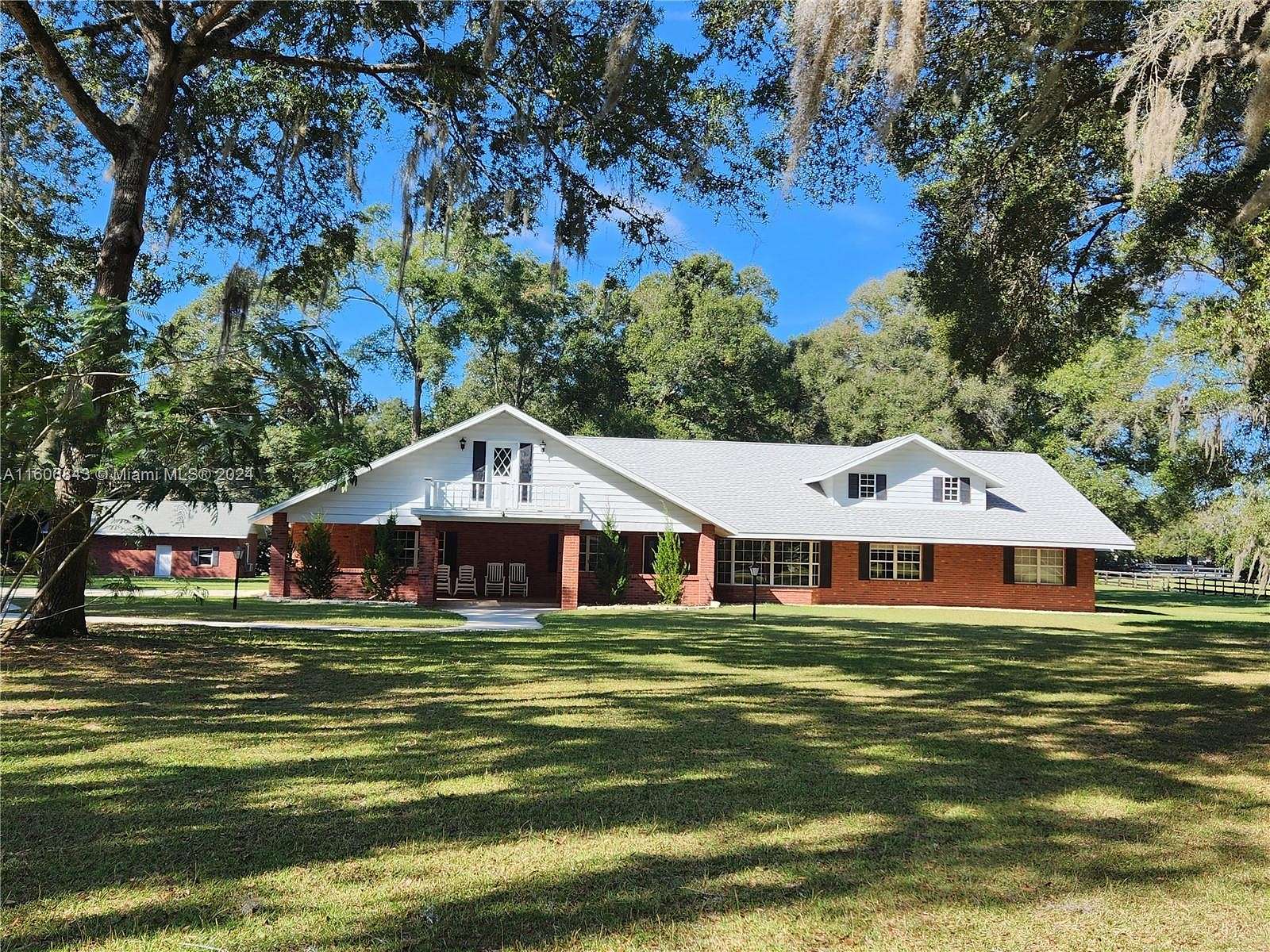3.014 Acres of Residential Land with Home for Sale in Ocala, Florida