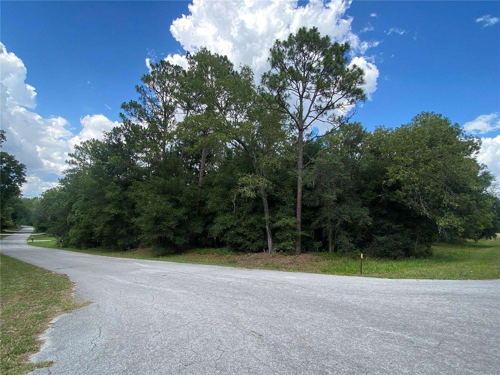1.08 Acres of Residential Land for Sale in Dunnellon, Florida