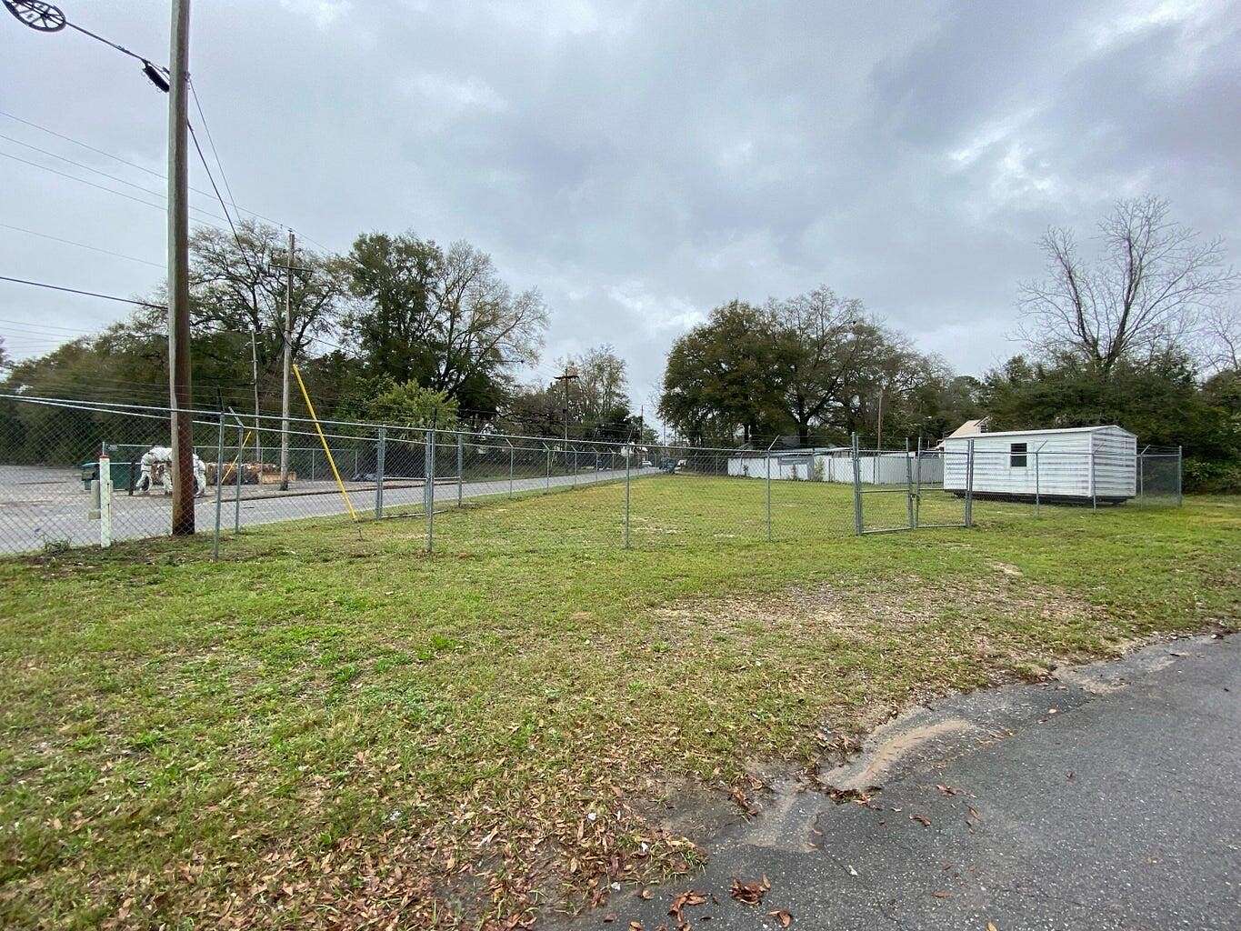 0.11 Acres of Commercial Land for Sale in Crestview, Florida
