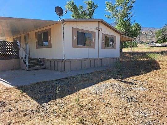 2.55 Acres of Residential Land with Home for Sale in Weldon, California