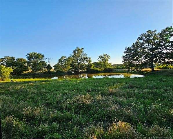 5 Acres of Land for Sale in Tahlequah, Oklahoma