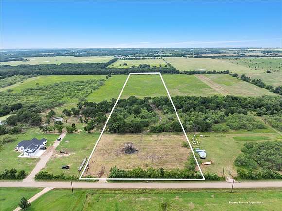 12.864 Acres of Land for Sale in Riesel, Texas